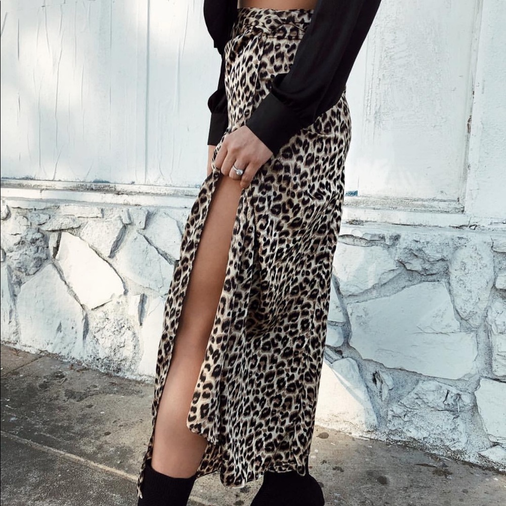 Starlow leopard skirt